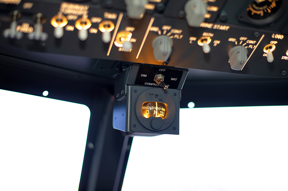 FSC B737 Wet Compass installed in cockpit